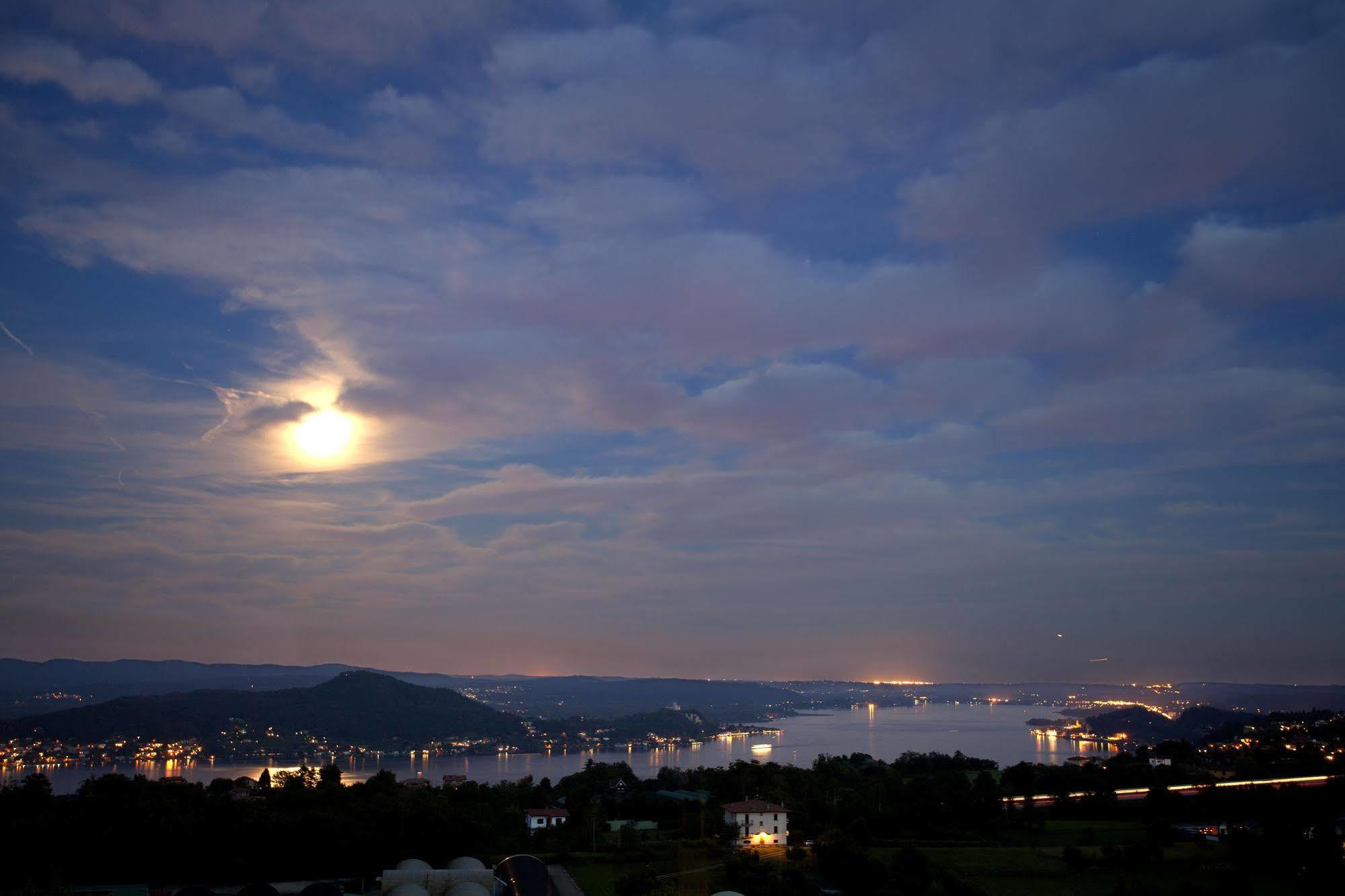 Tre Laghi Hotel Nebbiuno Zewnętrze zdjęcie
